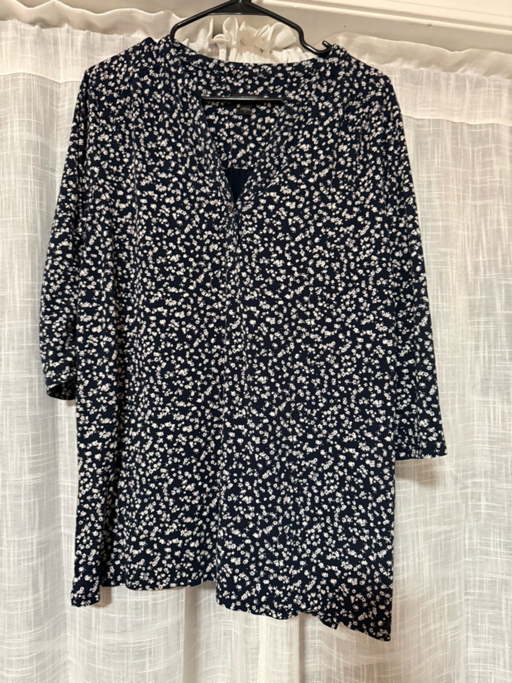 J. Jill Navy and White Floral Tunic Top